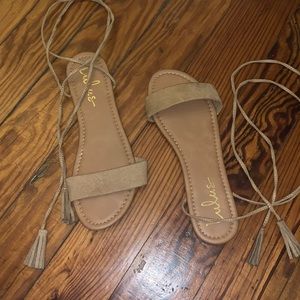 Lulus sandals